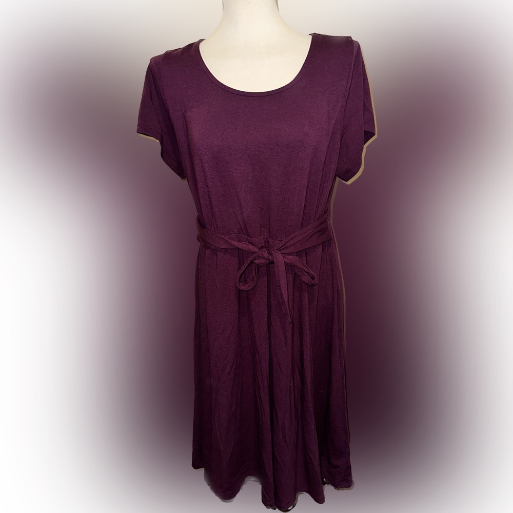 Torrid knit tie front Burgundy Dress size 1